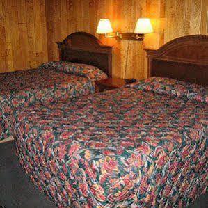 Delta Motel Bay City Luaran gambar