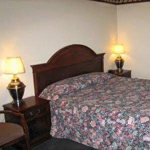 Delta Motel Bay City Luaran gambar